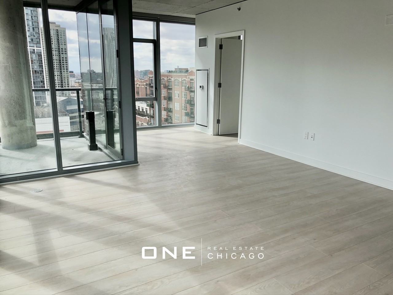 W Illinois St #5 - Photo 2 of 17