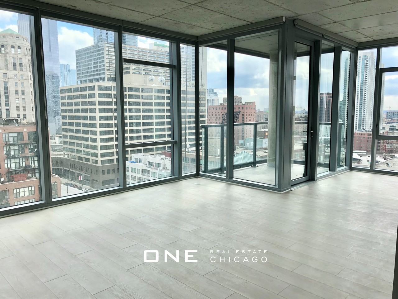 W Illinois St #5 - Photo 3 of 17