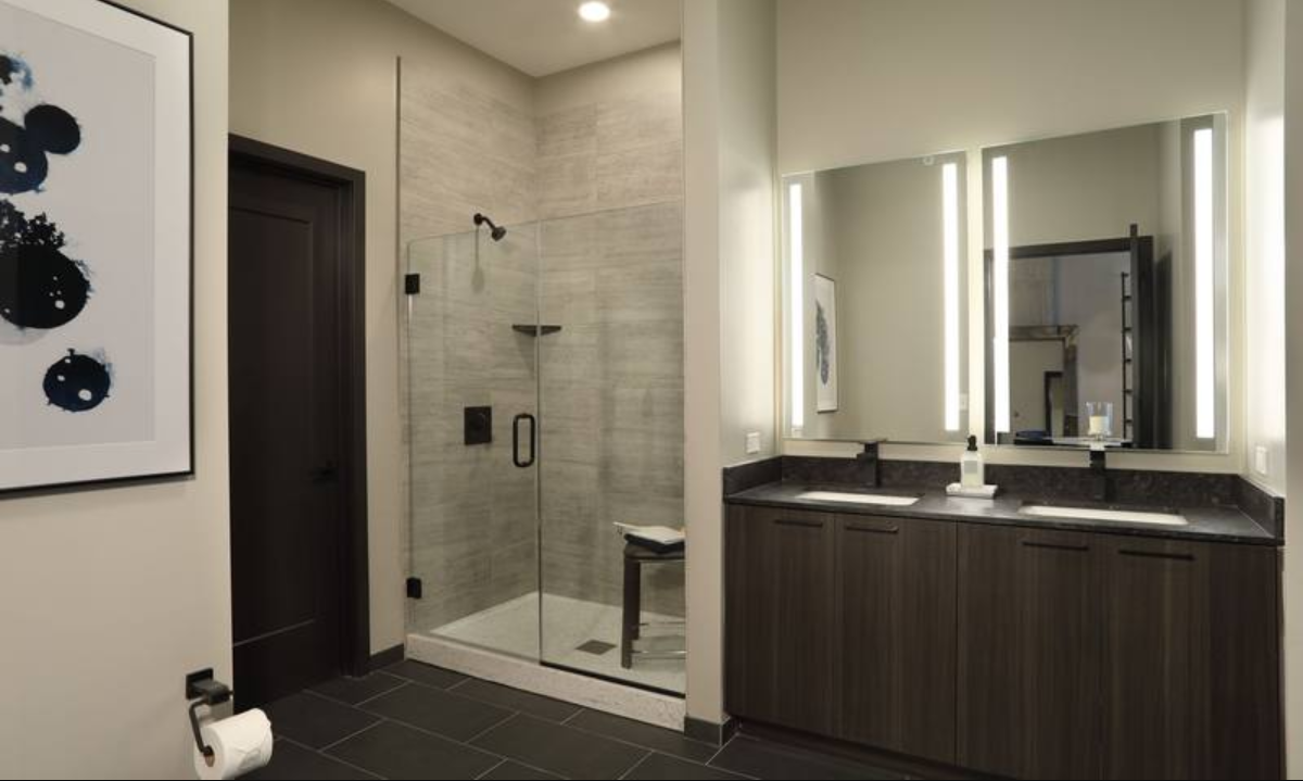 W Washington Blvd - Photo 3 of 5