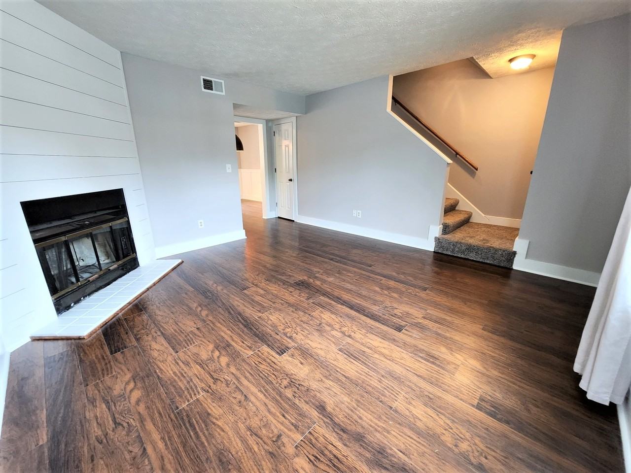 141 Thistle Ln - Photo 3 of 20