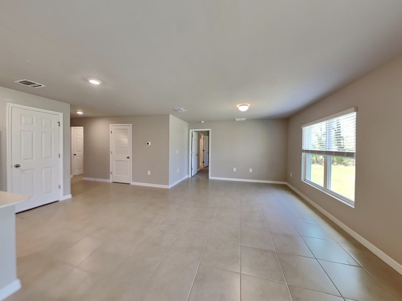 6011 David Blvd - Photo 2 of 22