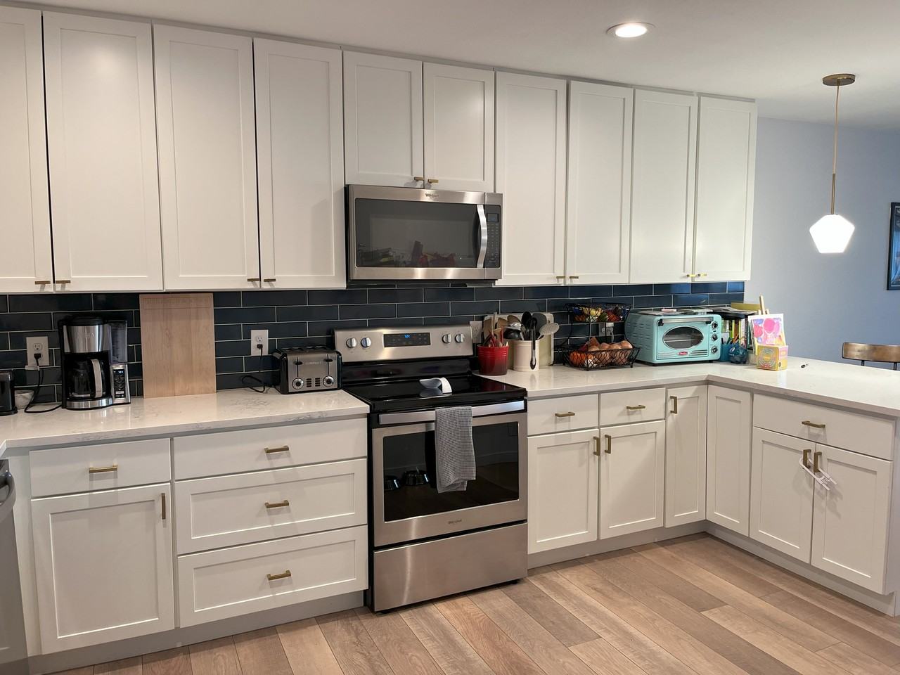 1502 Chambers Dr - Photo 2 of 20