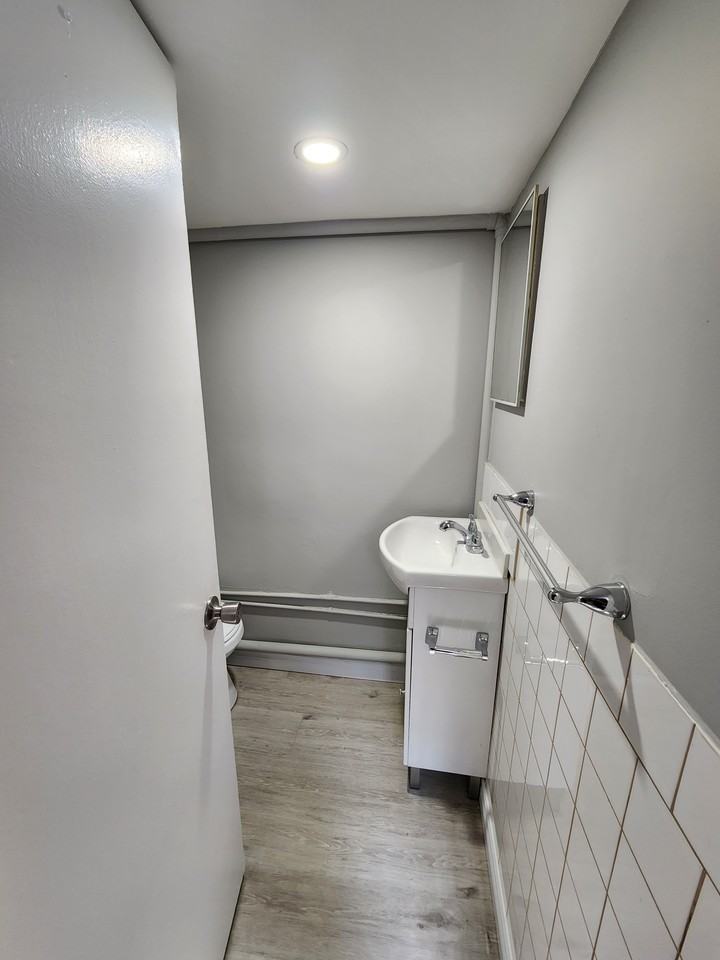 365 Donald Street #A - Photo 7 of 8