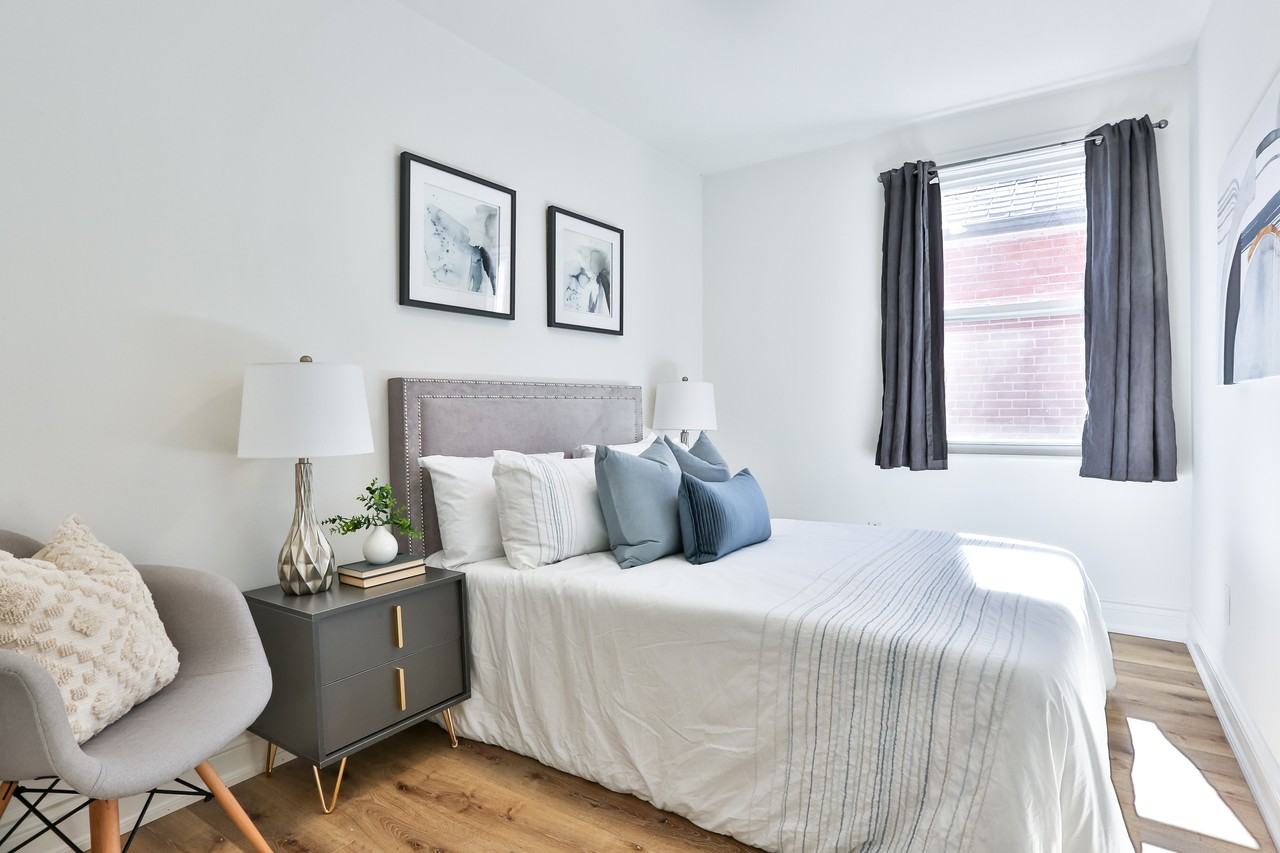 535 Westmount Avenue - Photo 4 of 10