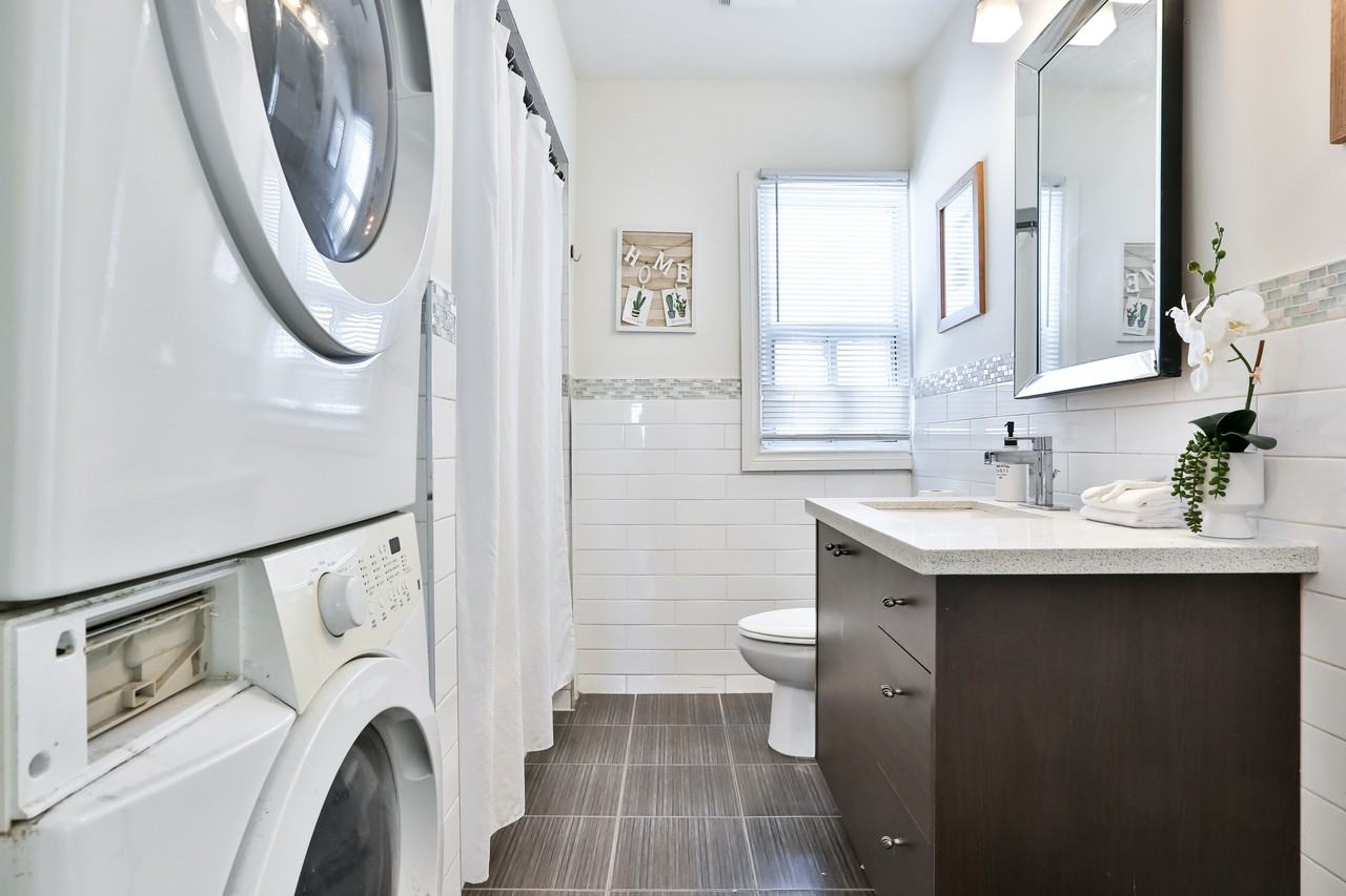 535 Westmount Avenue - Photo 7 of 10