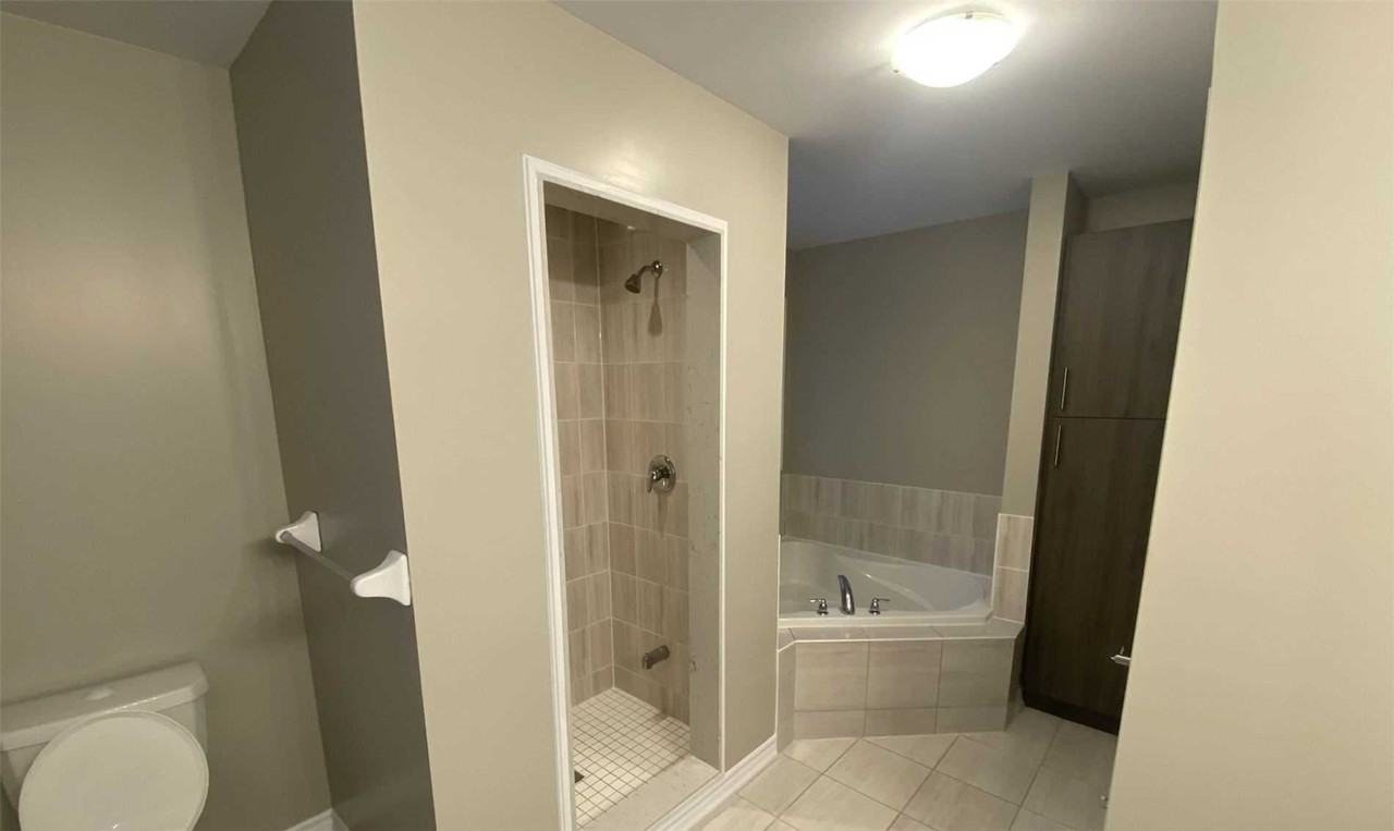 1453 Gord Vinson Avenue - Photo 2 of 4