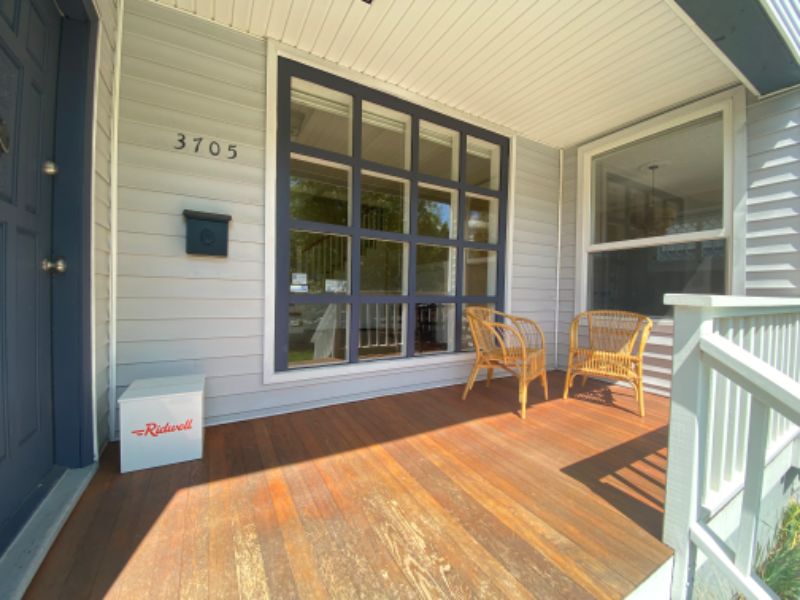 3705 Se Yamhill St - Photo 3 of 30