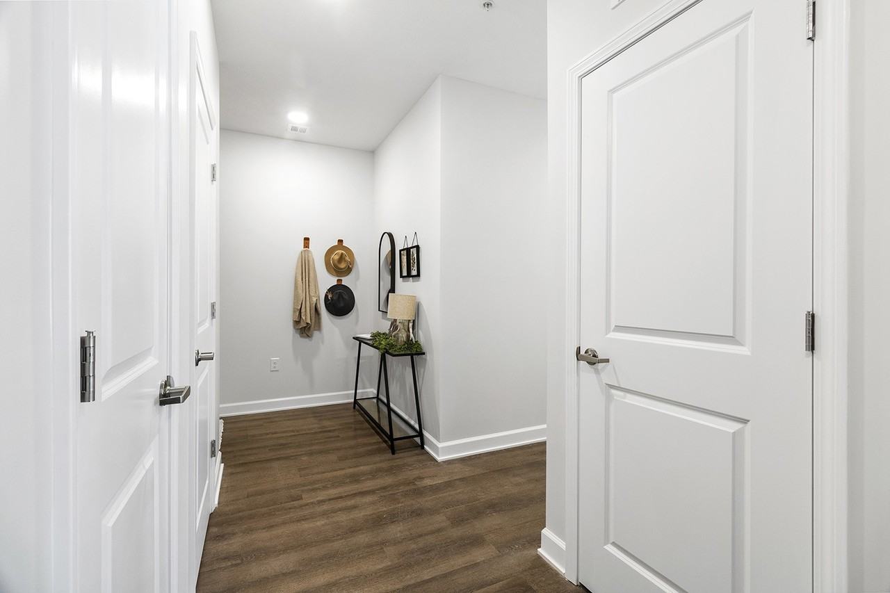 Page Living at Pinnacle Hills - Photo 6 of 50