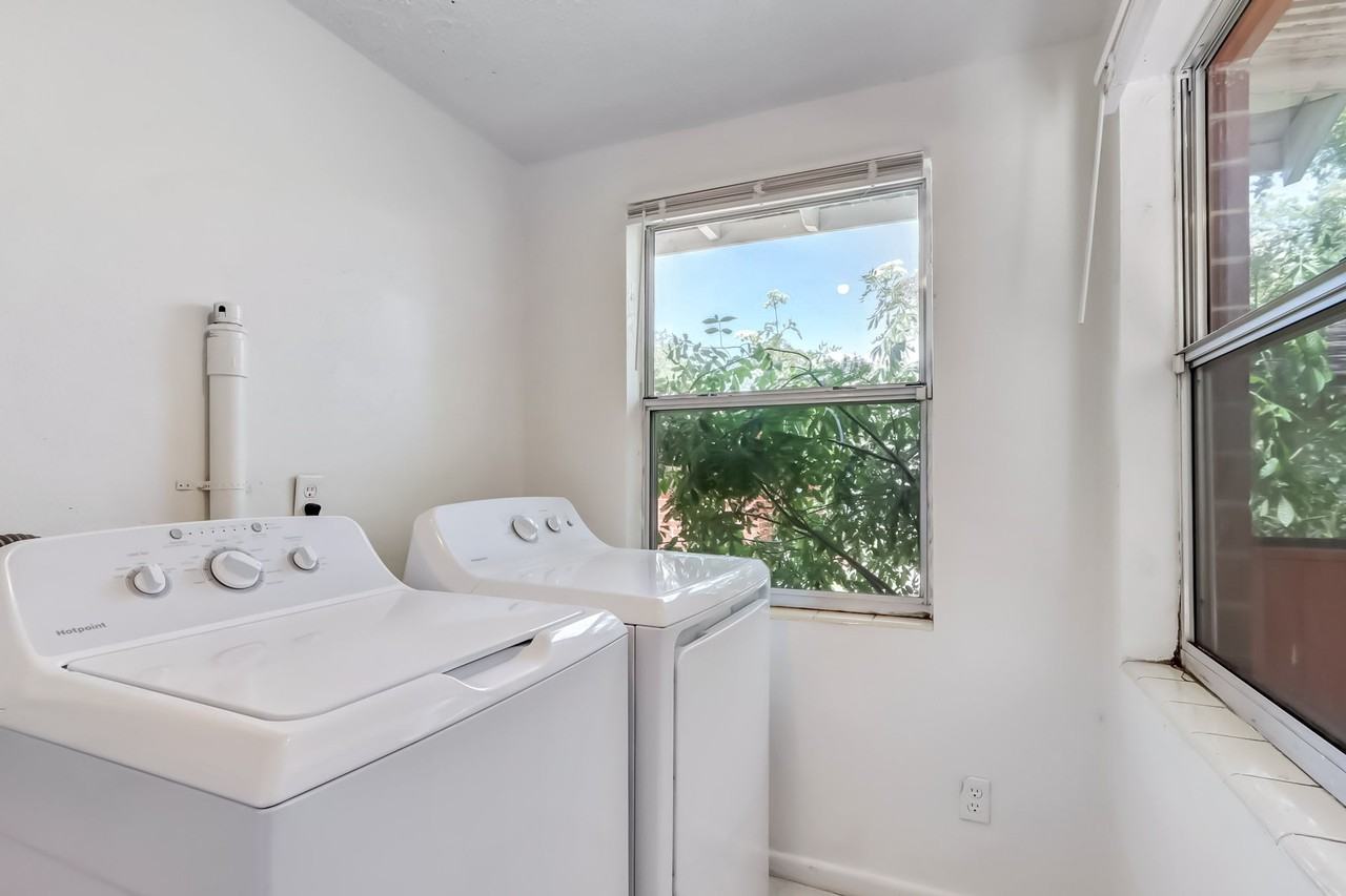 W 11th St - Photo 3 of 4