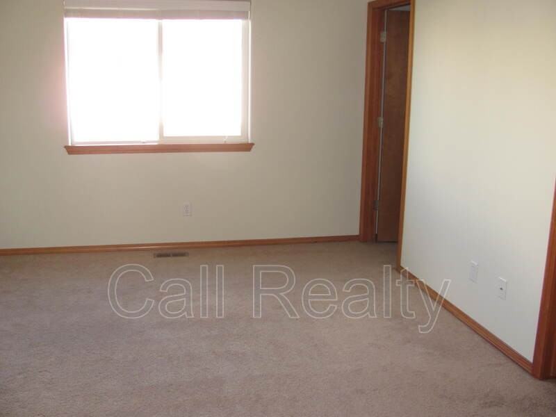 1706 W Tieton Ave - Photo 6 of 10