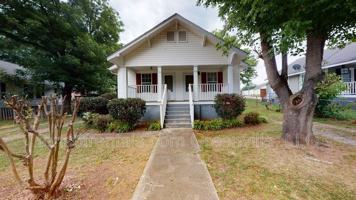 featured image of 210 Church St