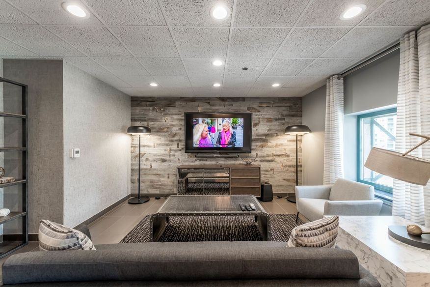 West Superior St. & State #2305 - Photo 7 of 20