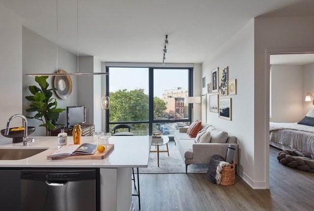 N Aberdeen St #1007 - Photo 3 of 30