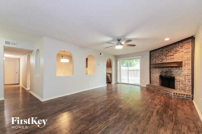 1810 Coleta Pl - Photo 2 of 15