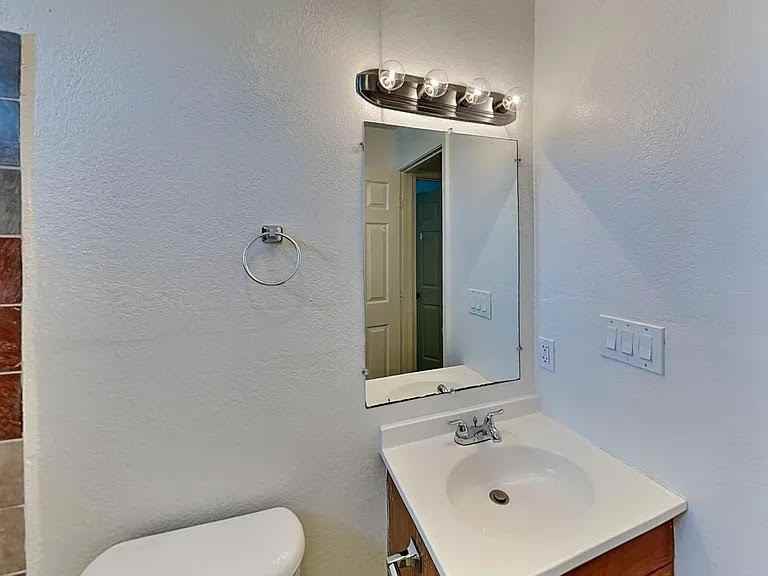 Archean Way NA, Sacramento, CA 95823 3 Bedroom House for 1,395/month Zumper