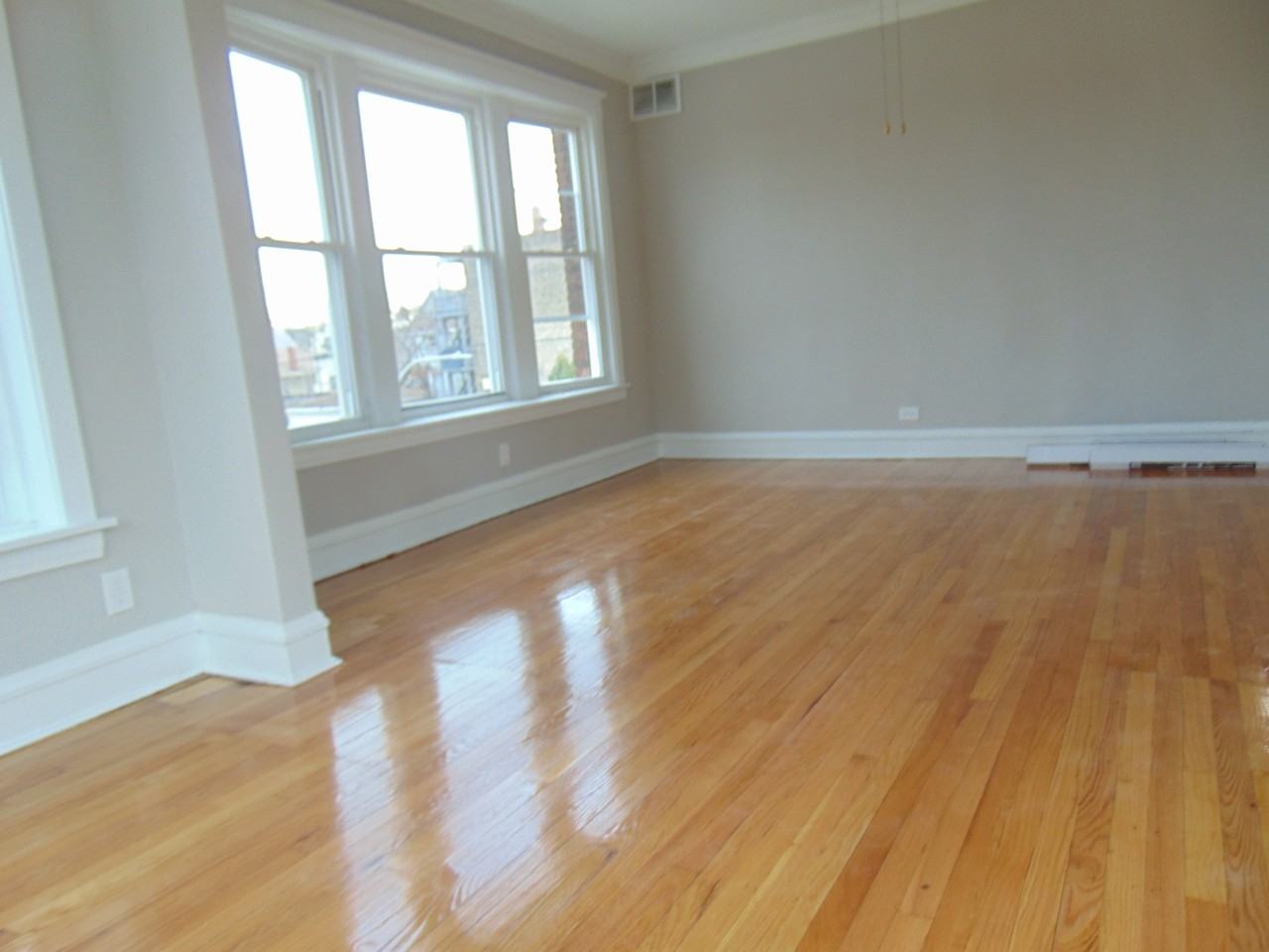 722 North Mayfield Avenue #2 - Photo 2 of 10