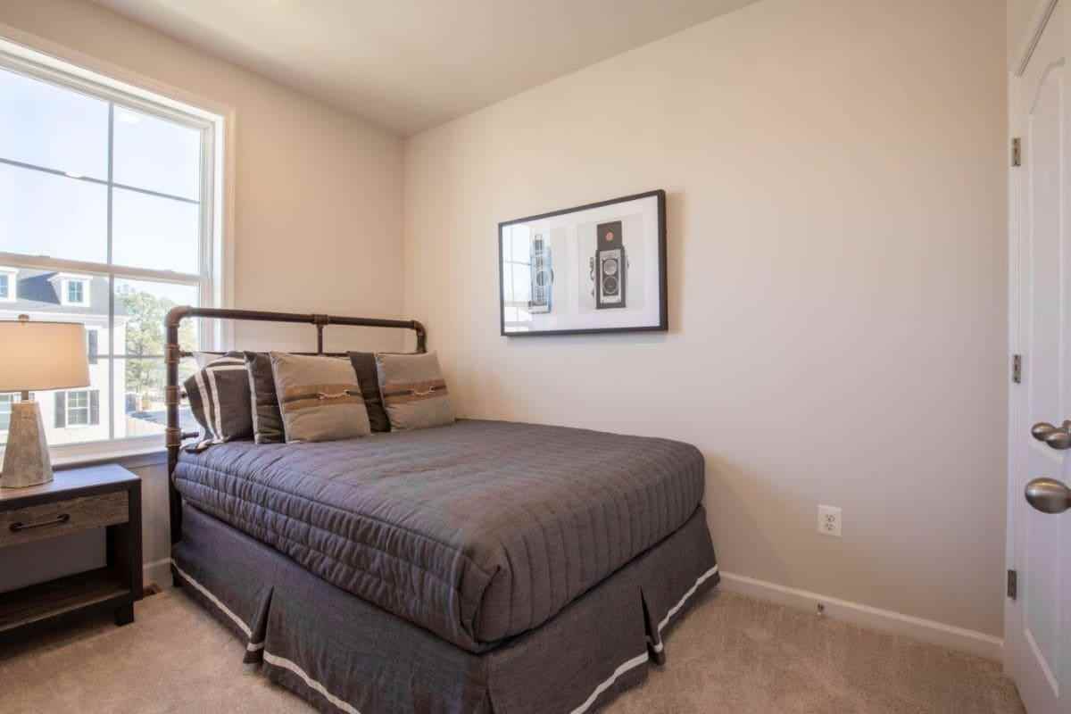 5925 Allentown Andrews Dr - Photo 5 of 19