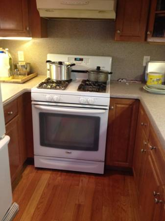 6 James Way - Photo 3 of 20