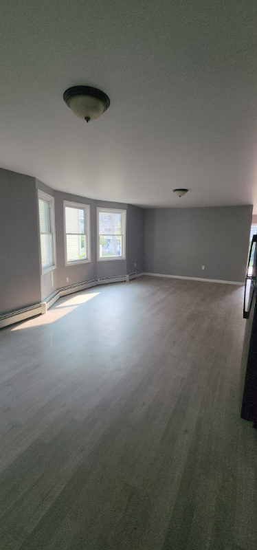 128 Edgewood St - Photo 3 of 18