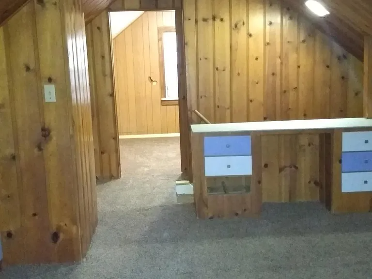 1514 N Jenison Ave - Photo 2 of 4