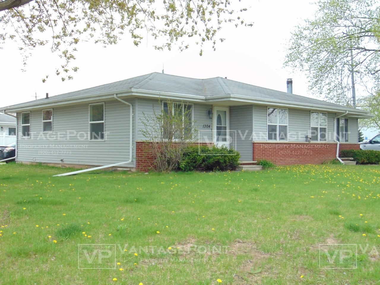 1304 Vandenbroek Rd #1304 - Photo 2 of 13