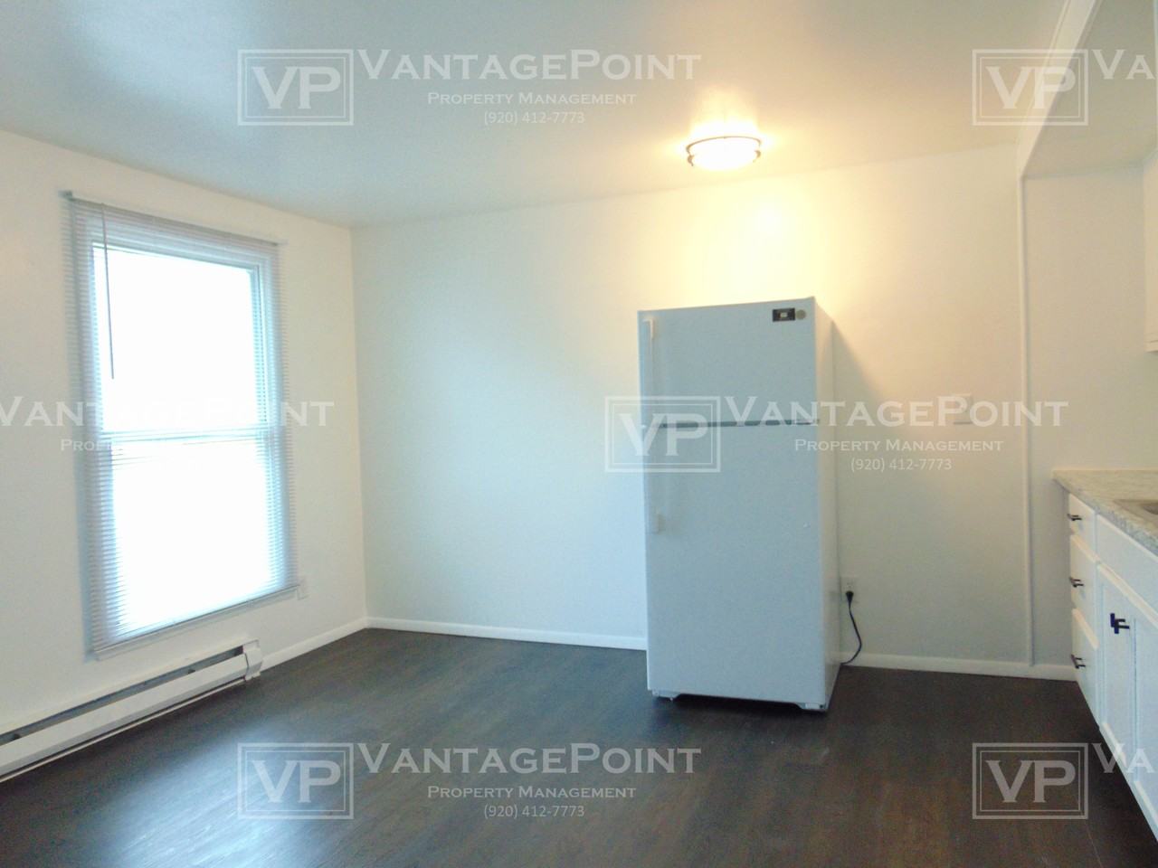 3201 W 4th St #5 - Photo 4 of 8