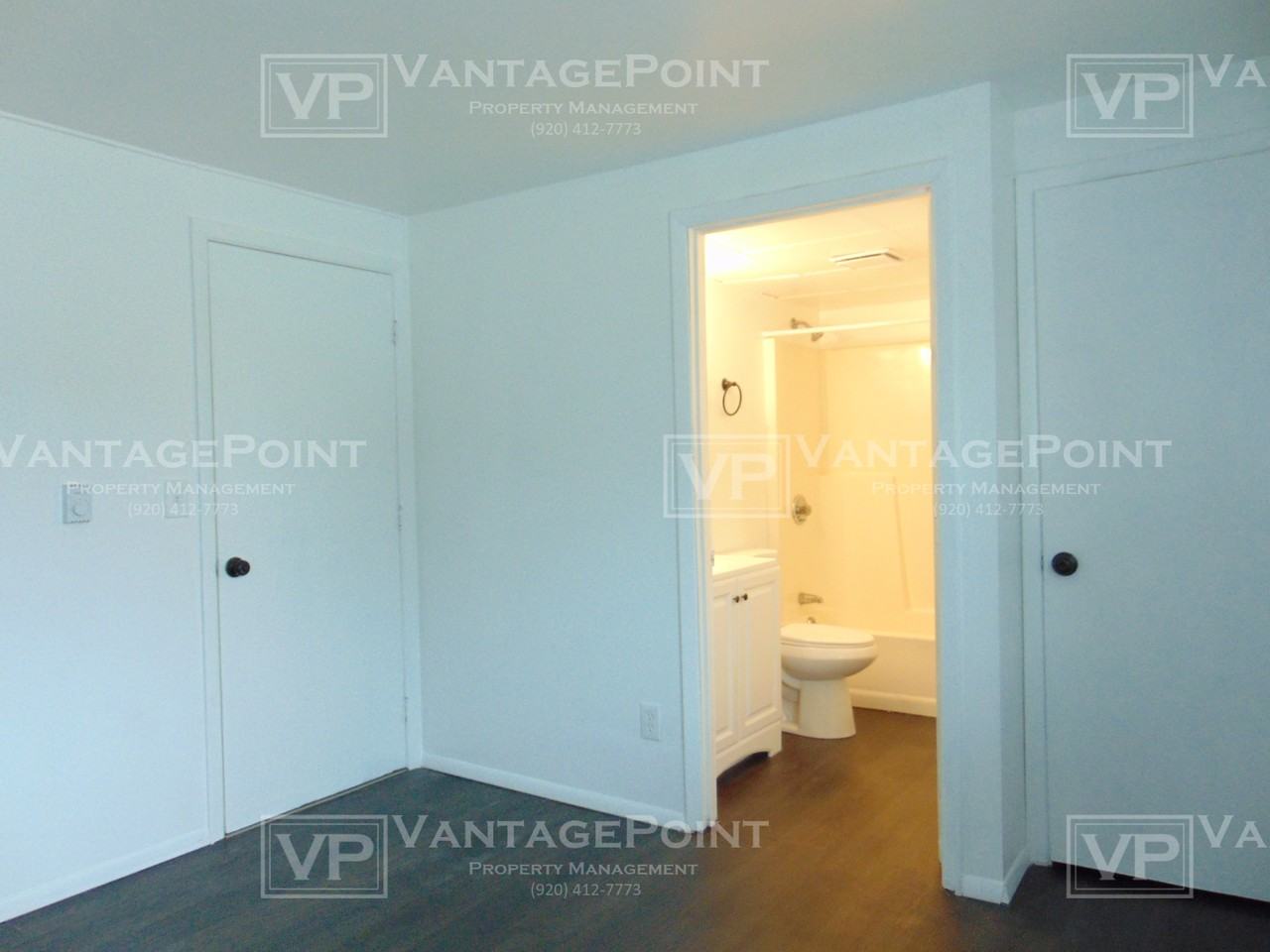 3201 W 4th St #5 - Photo 5 of 8