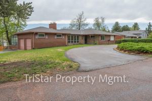 featured image of 207 Westcott Avenue #1