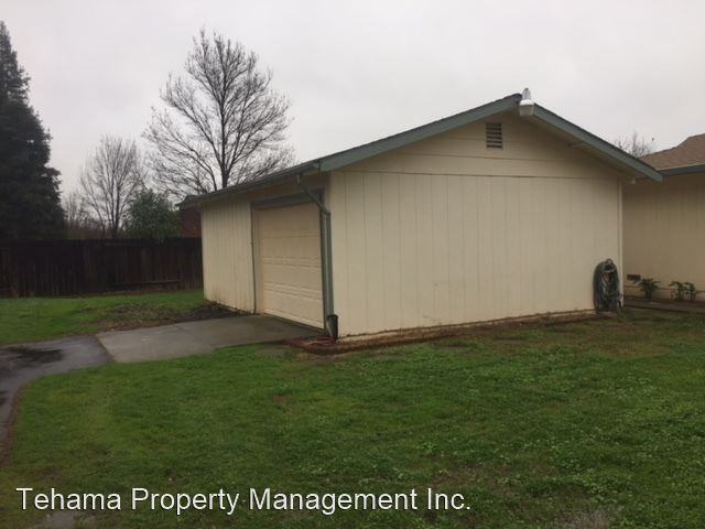 555 West Ave - Photo 3 of 30