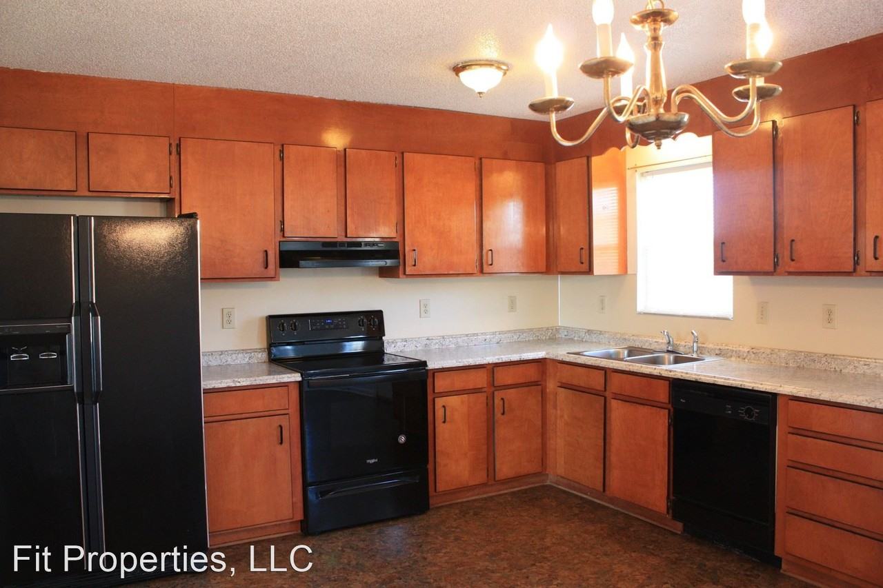 4685 Deal Rd - Photo 3 of 20