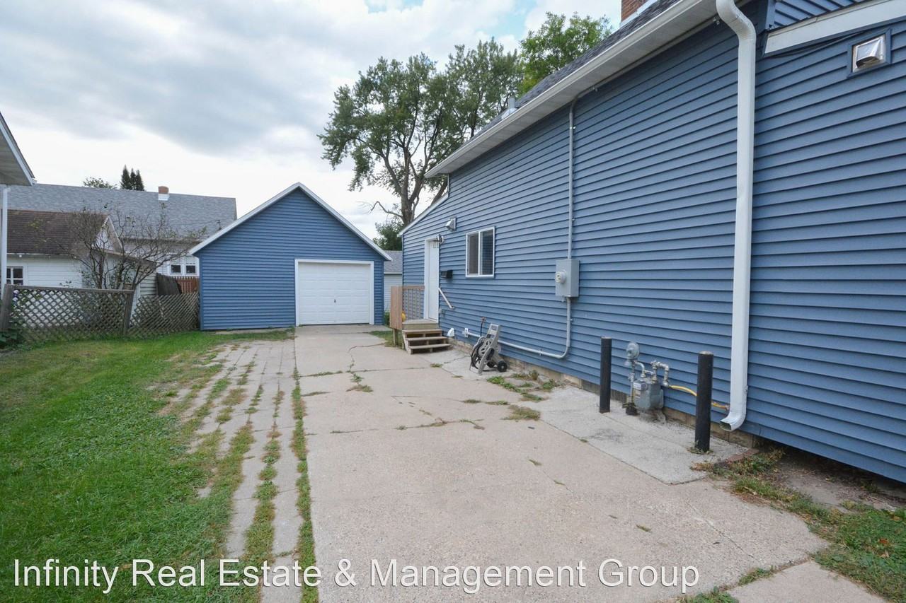 1428 E Center St - Photo 2 of 22