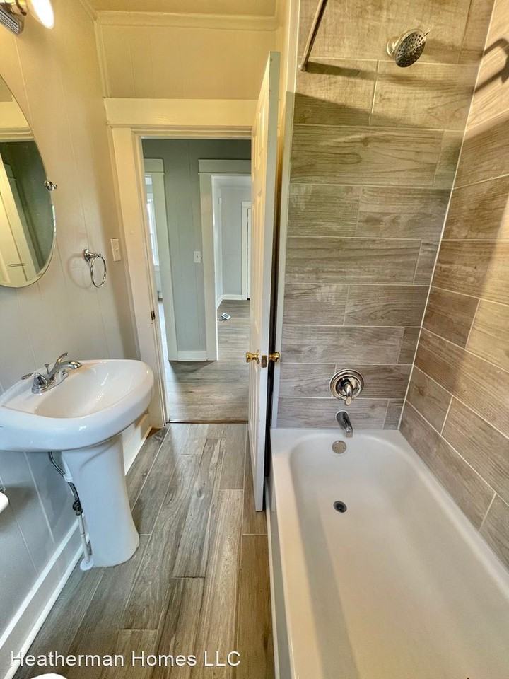 518 Wyne Dr - Photo 2 of 12