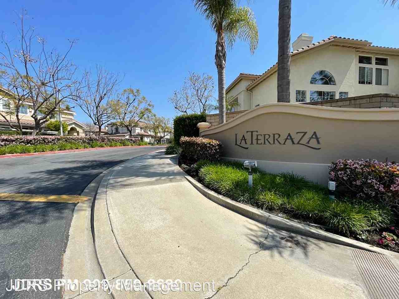 23930 Nicole Way - Photo 2 of 21