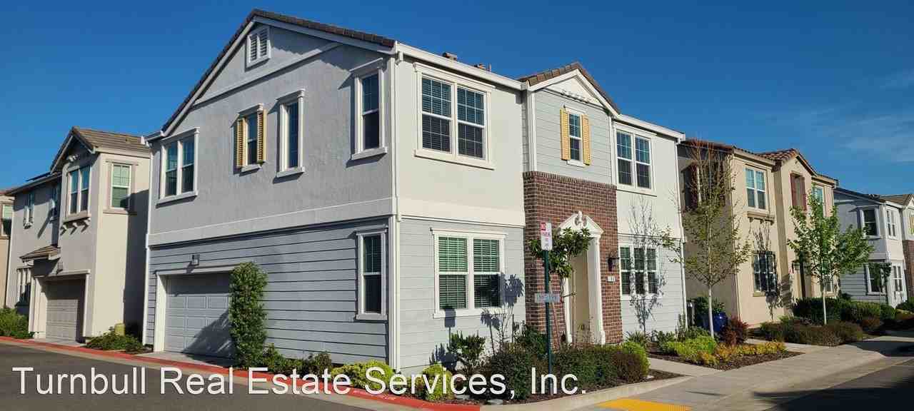 186 Colner Cir - Photo 2 of 43