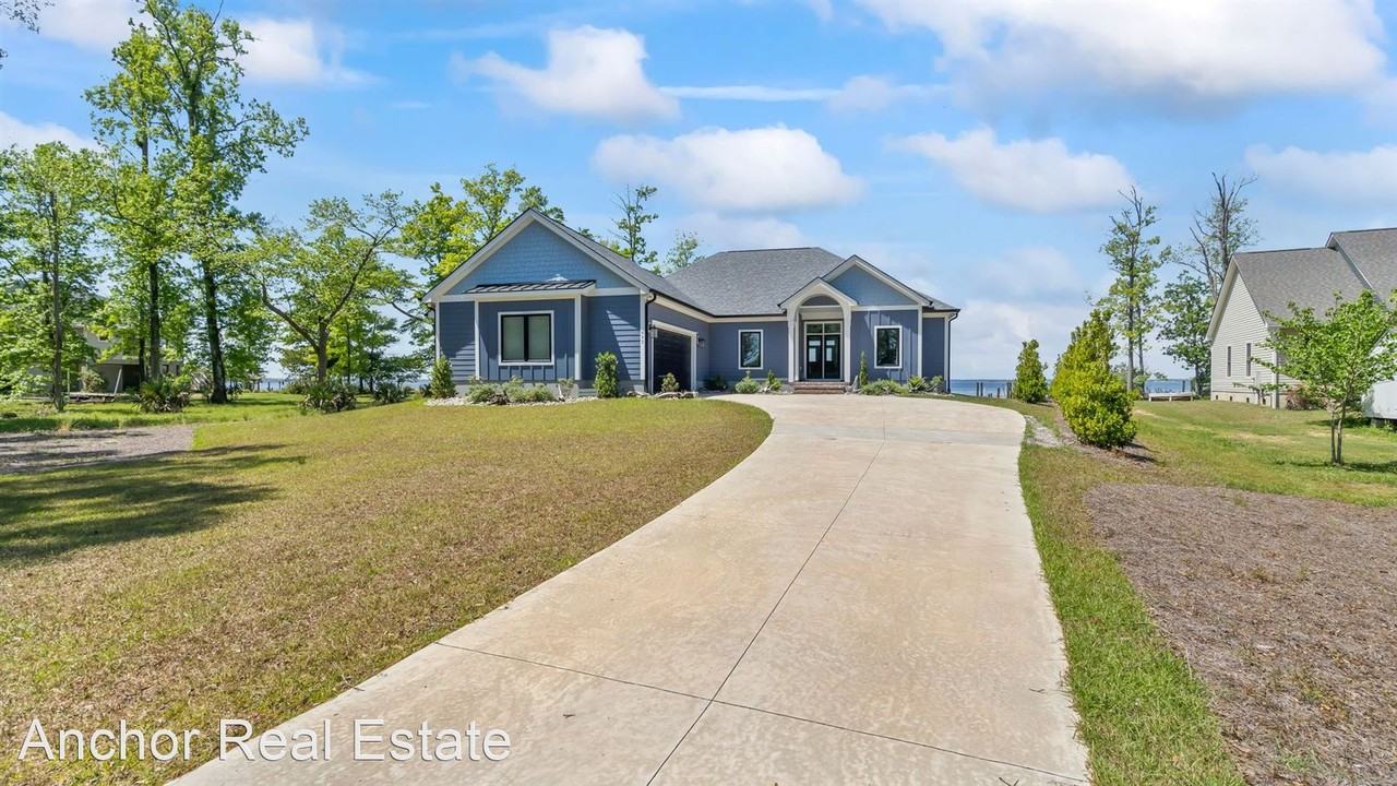 973 Becton Rd - Photo 2 of 50