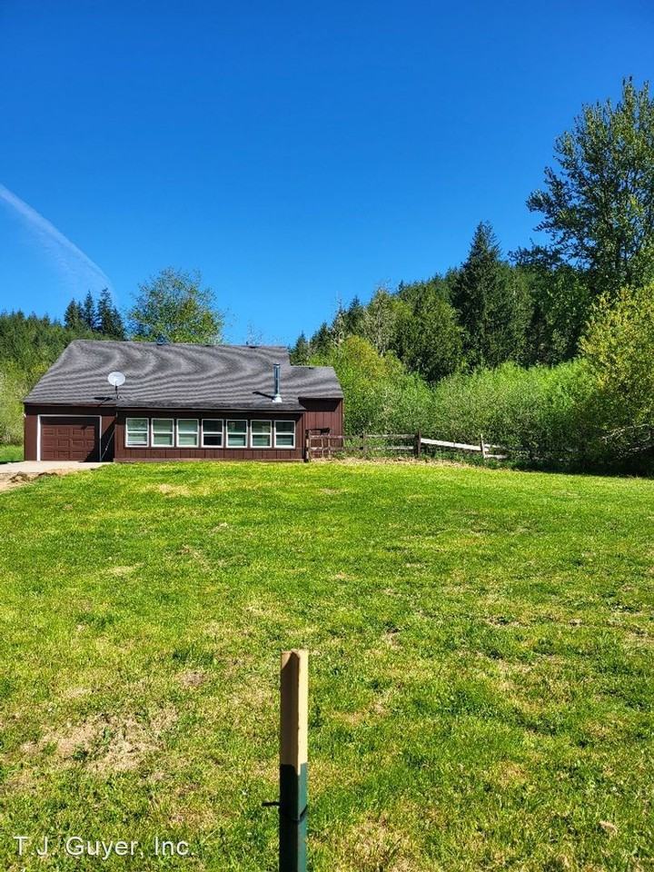 603 Lucas Creek Rd - Photo 2 of 23