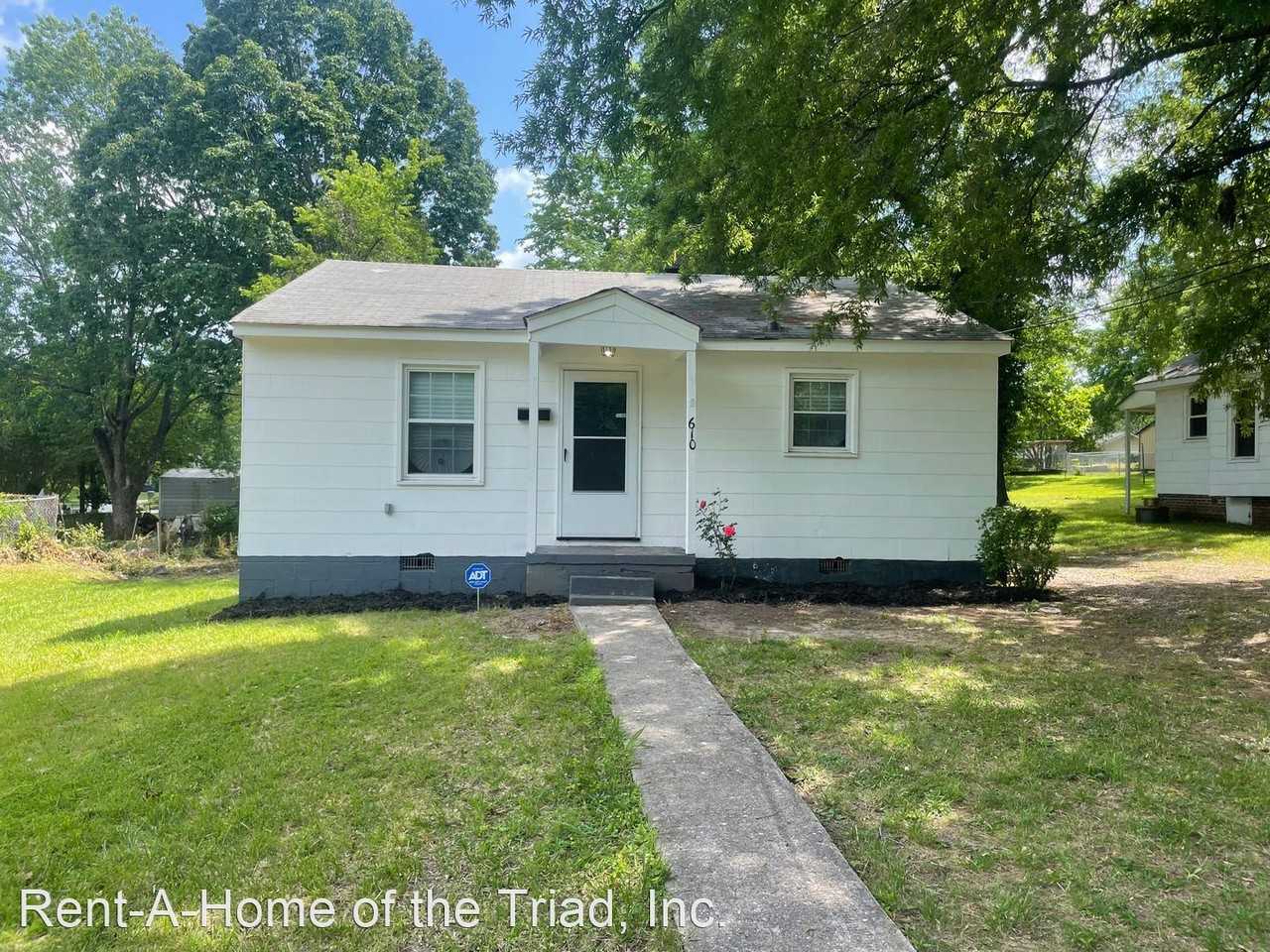 610 Tuscaloosa St - Photo 2 of 18