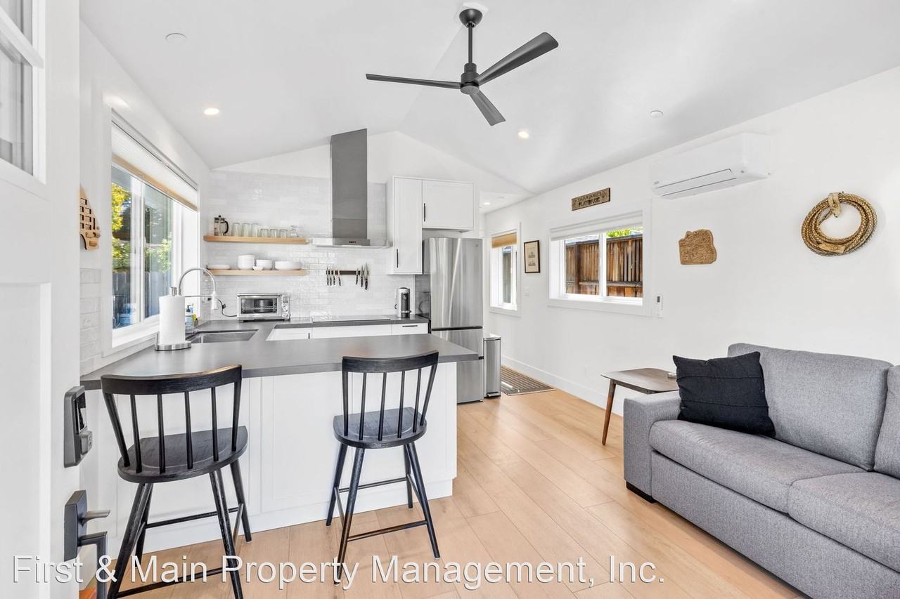 19A Packard Ct - Photo 2 of 29