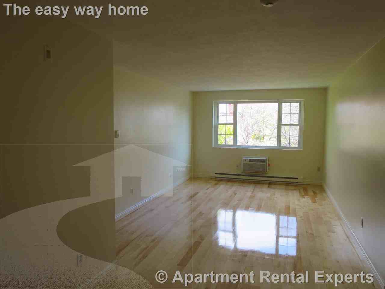 21 Franklin St #14 - Photo 2 of 10