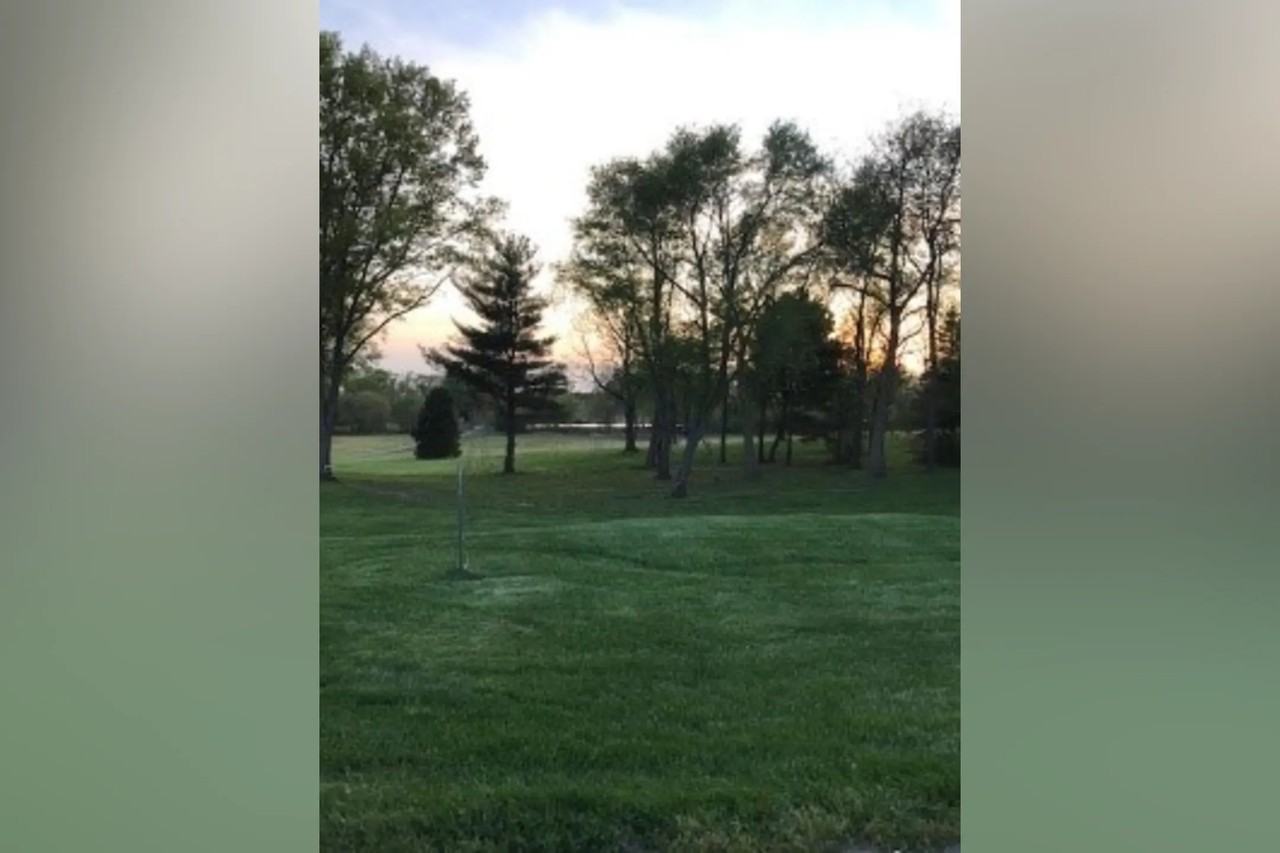 232 S 100 W - Photo 3 of 23