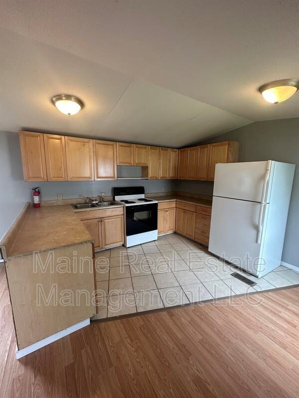 39 Pheasant Hill Trailer Park #39 - Photo 2 of 11