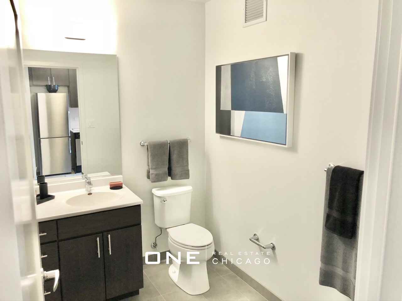 W Superior St #6 - Photo 6 of 20