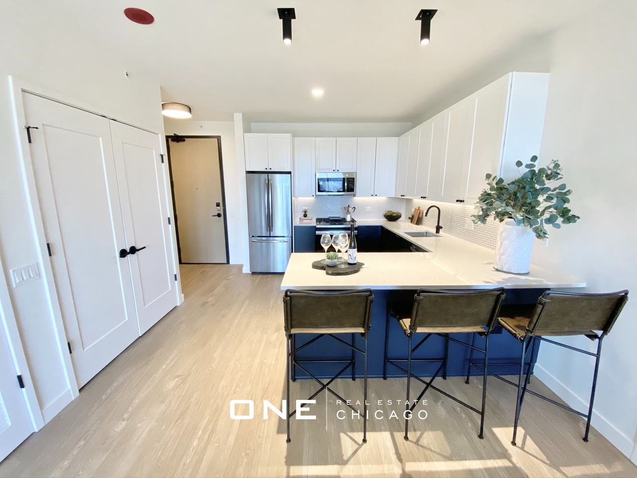 W North Ave - Photo 2 of 23