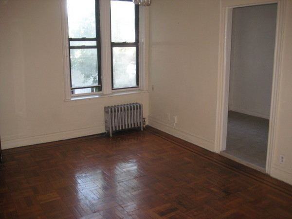 92nd st and 4th ave - Photo 3 of 8