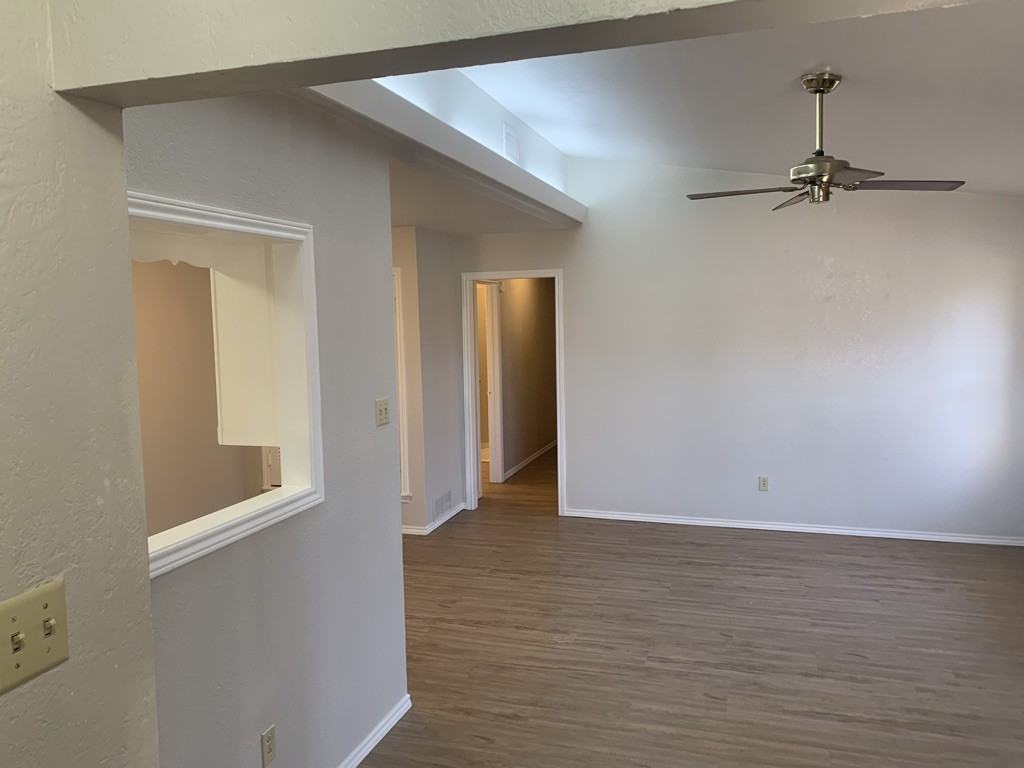 2013 S Loop - Photo 3 of 26