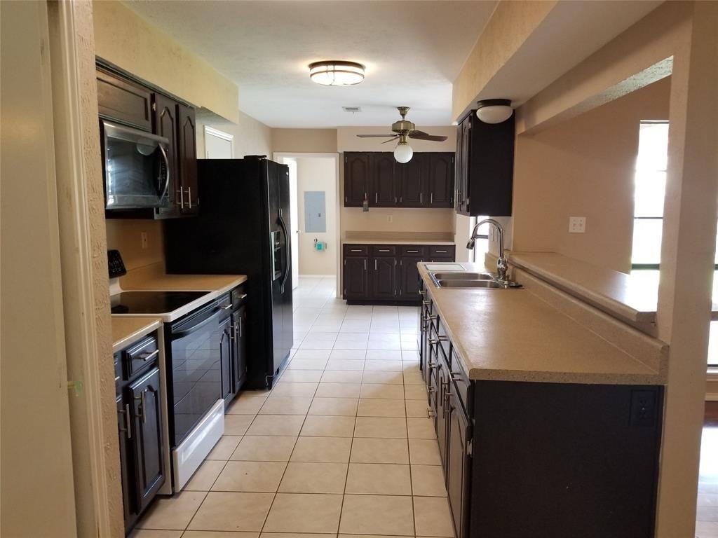 1305 Clearview Dr - Photo 6 of 16