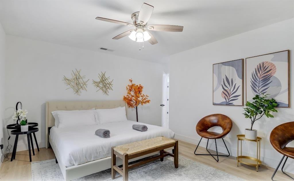 5041 Thunder Rd - Photo 7 of 20