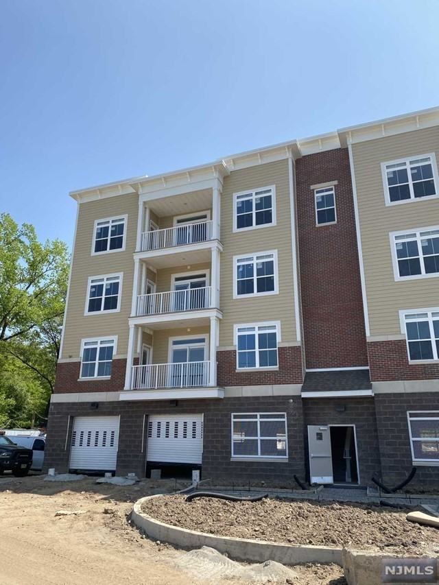 Soldier Hill Rd 107, Paramus, NJ 07652 1 Bedroom Apartment for 2,750