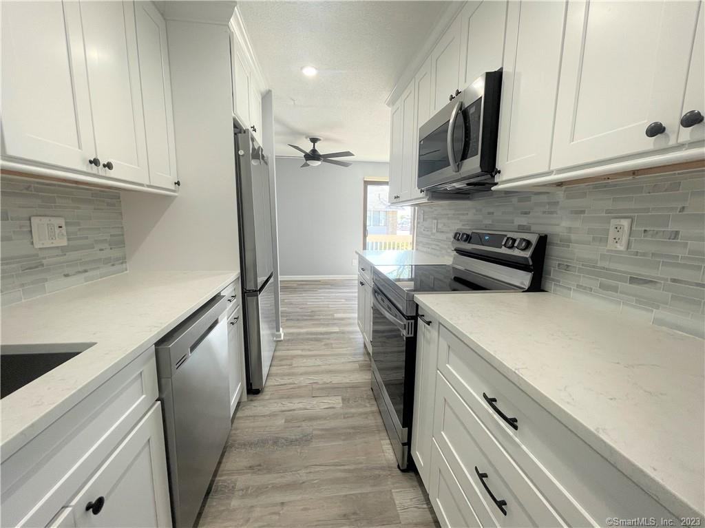 199 Gregory Blvd #E12 - Photo 2 of 22