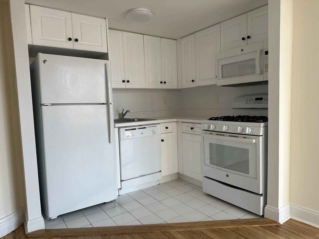 1 Astor Apartments in NoHo, New York, NY 10003 Zumper